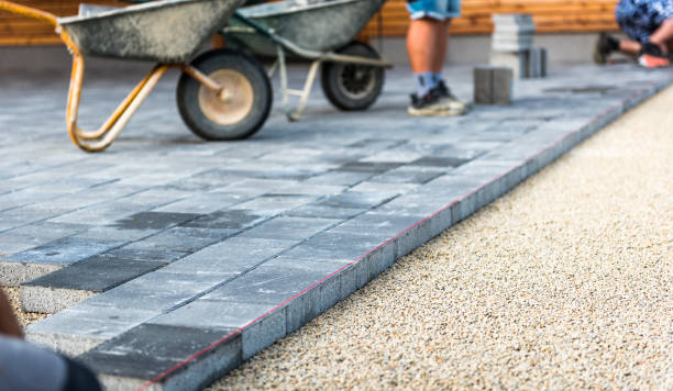 Best Residential Driveway Paver Services  in Howards Grove, WI